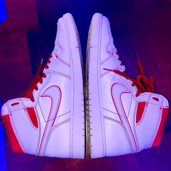 Jordan 1 Retro High Phantom Gym Red - Picture 3 of 5